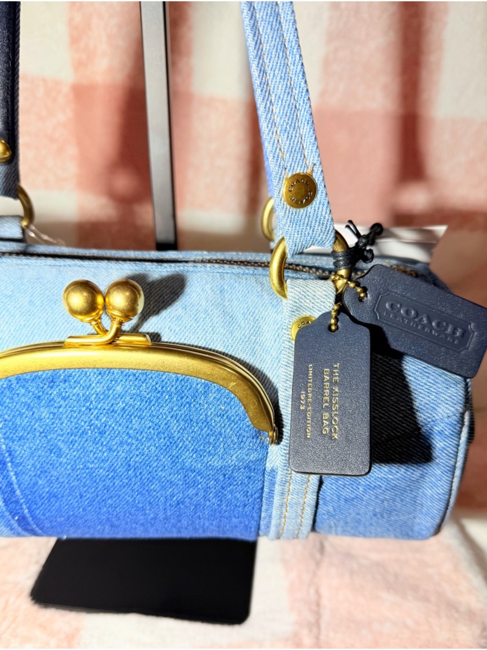 COACH Denim Kisslock Barrel bag 28 in gold hardware NWT - Picture 5 of 12